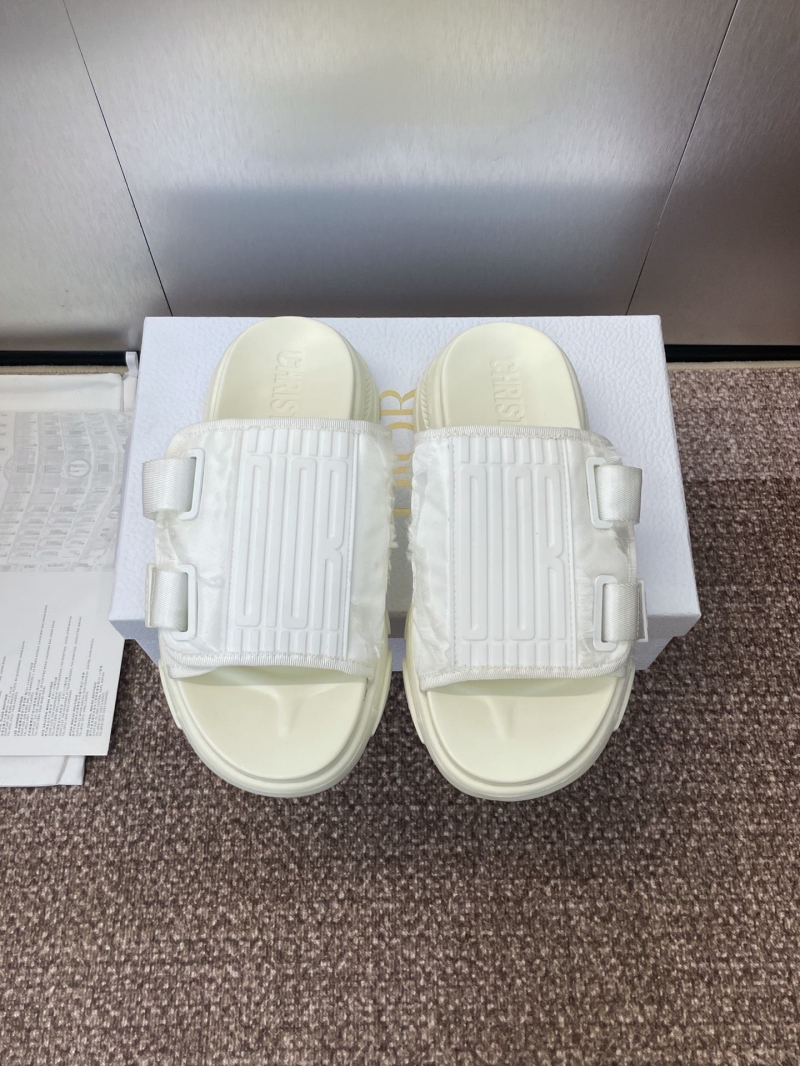 chr1st1an D10r slippers